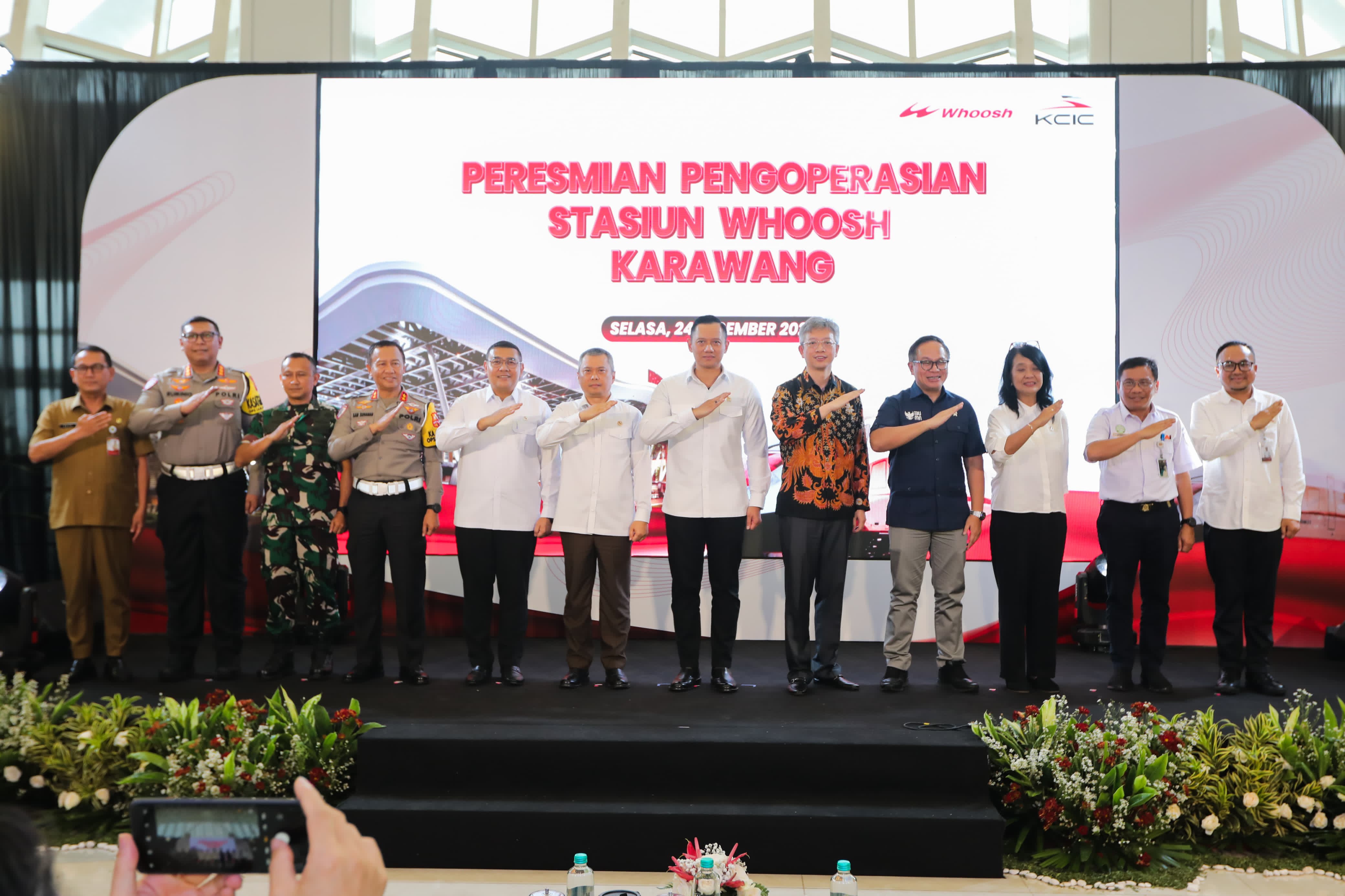 Resmikan Stasiun Whoosh Karawang, Menko AHY: Semoga Menjadi Motor Penggerak Ekonomi Karawang"